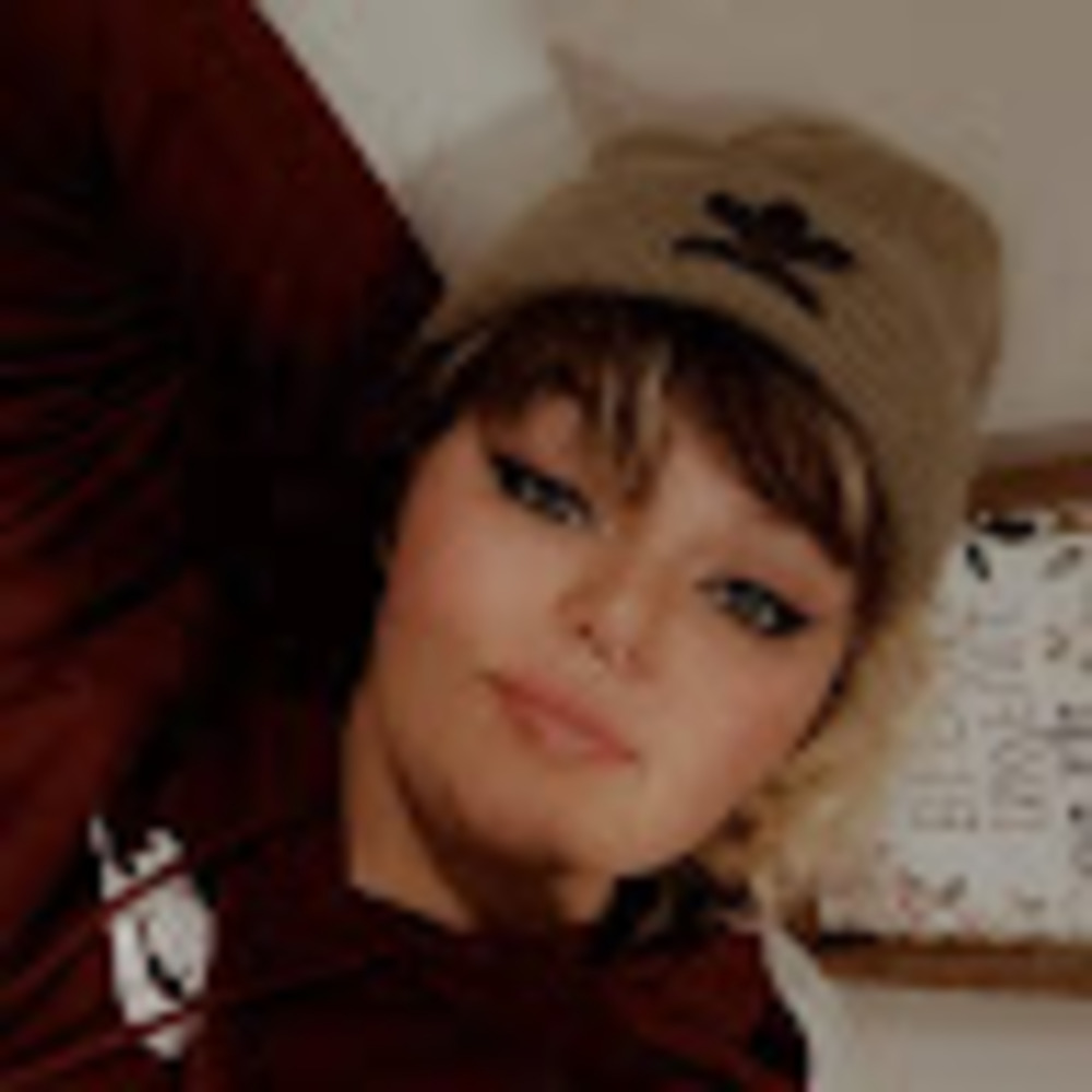 Meet your Posher, Haley